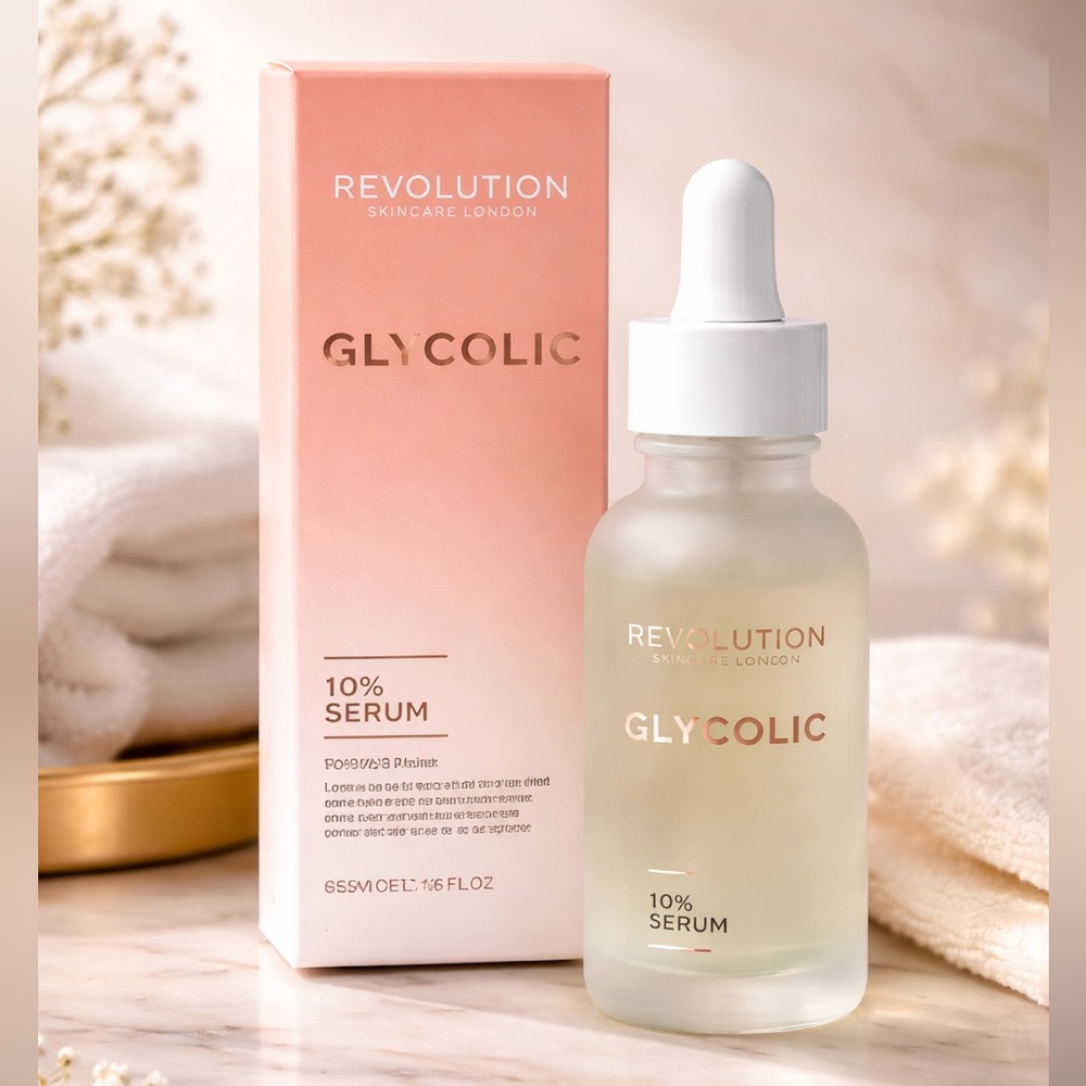 Revolution Skincare London Glycolic Acid 10% Serum 30ml Radiant Complexion